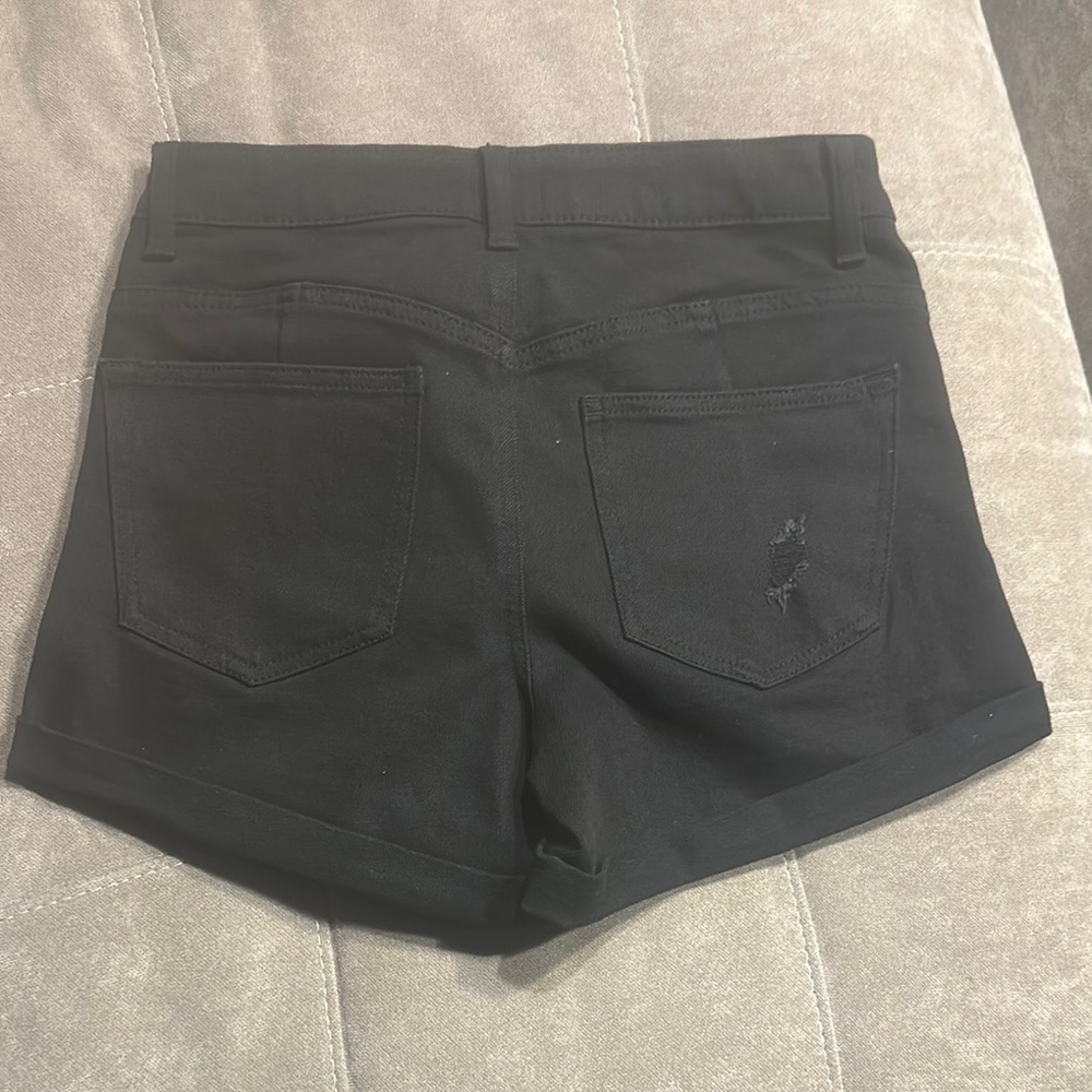 Ariya Black High-Waisted Jean Shorts - Picture 2 of 8